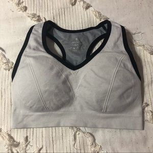 racer back sports bra